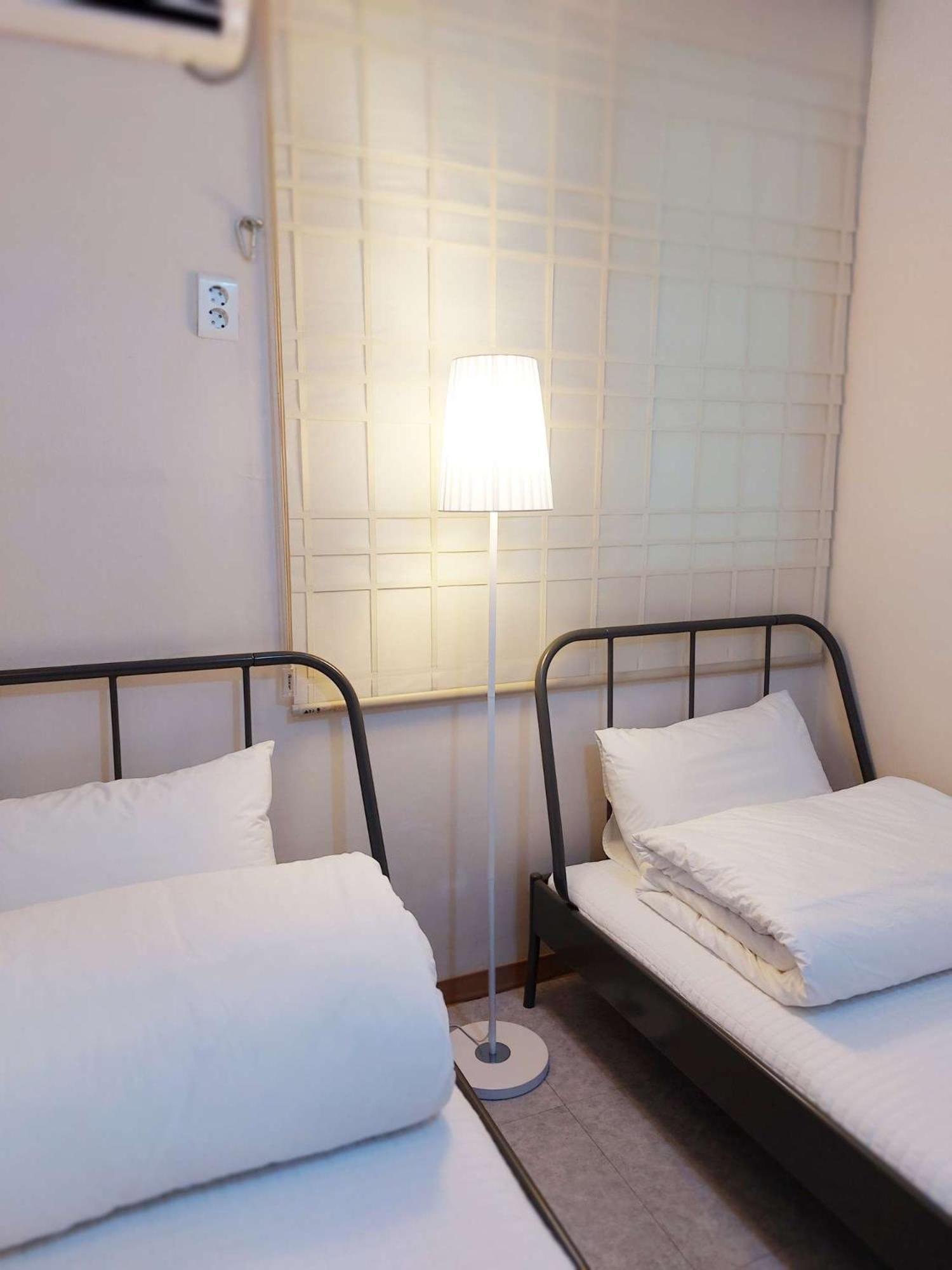 Blau Guesthouse Kjongdzsu Kültér fotó