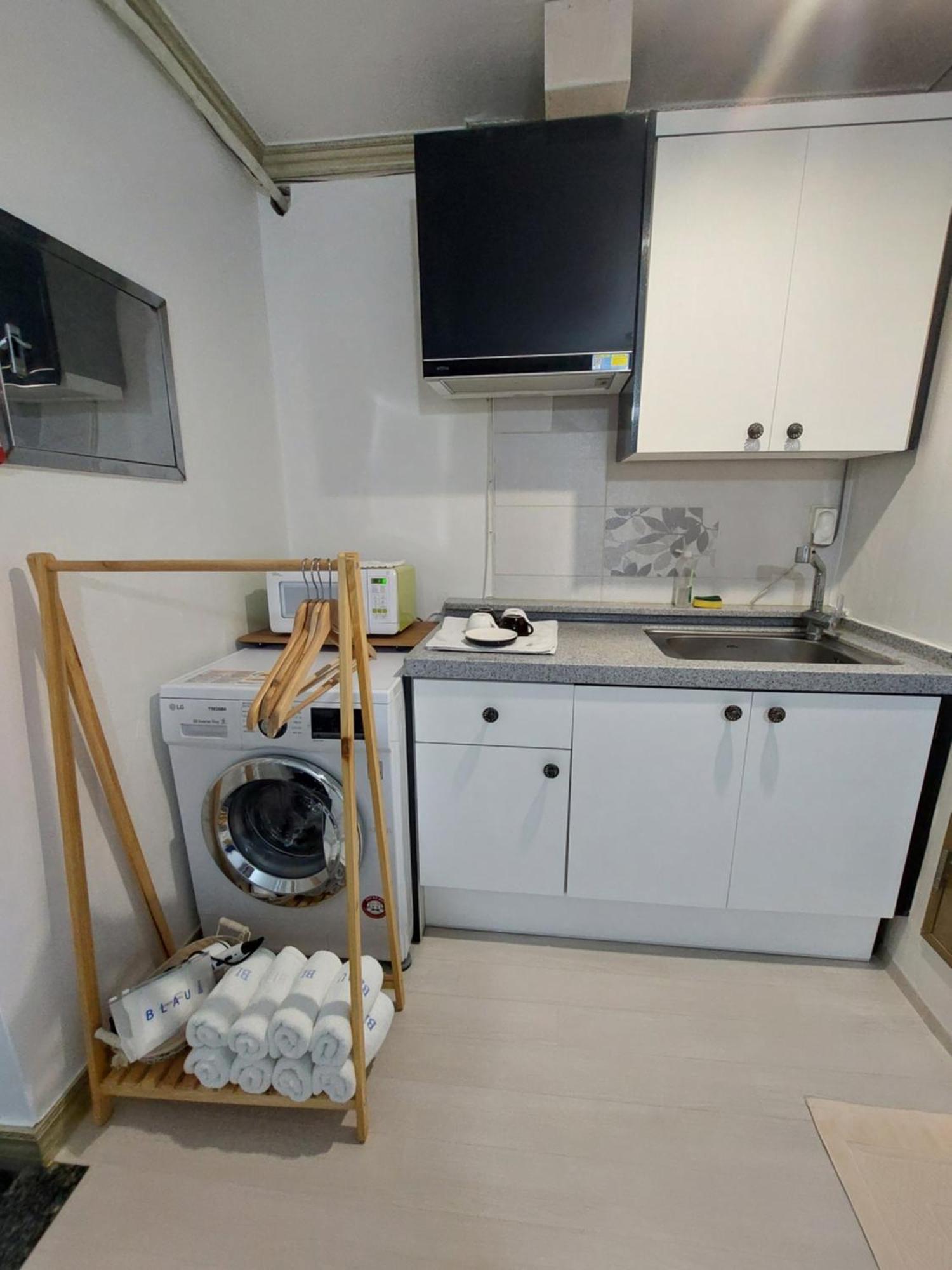 Blau Guesthouse Kjongdzsu Kültér fotó