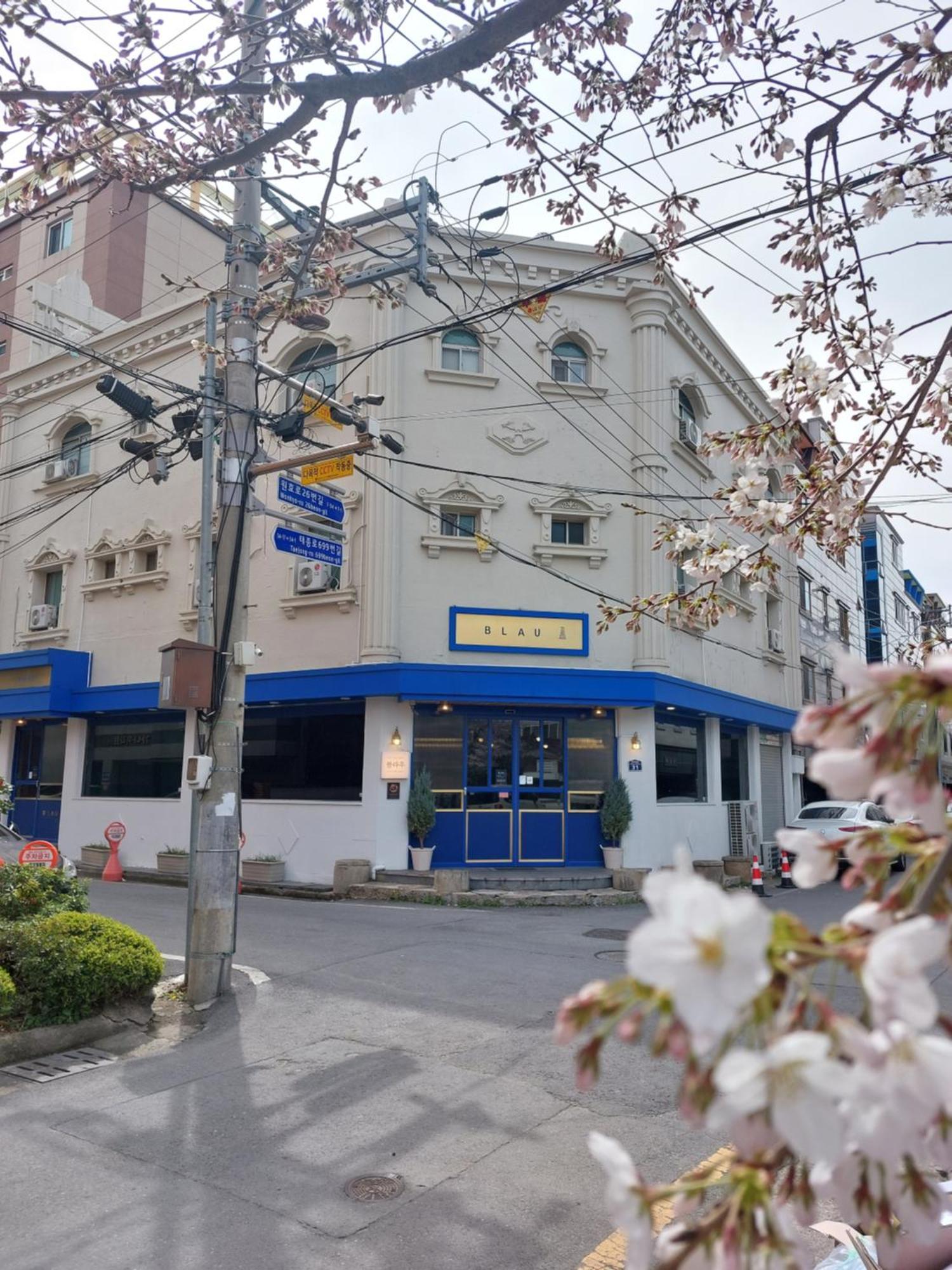 Blau Guesthouse Kjongdzsu Kültér fotó